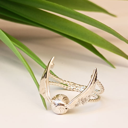 Anillo Bola Voladora Mundo Mágico