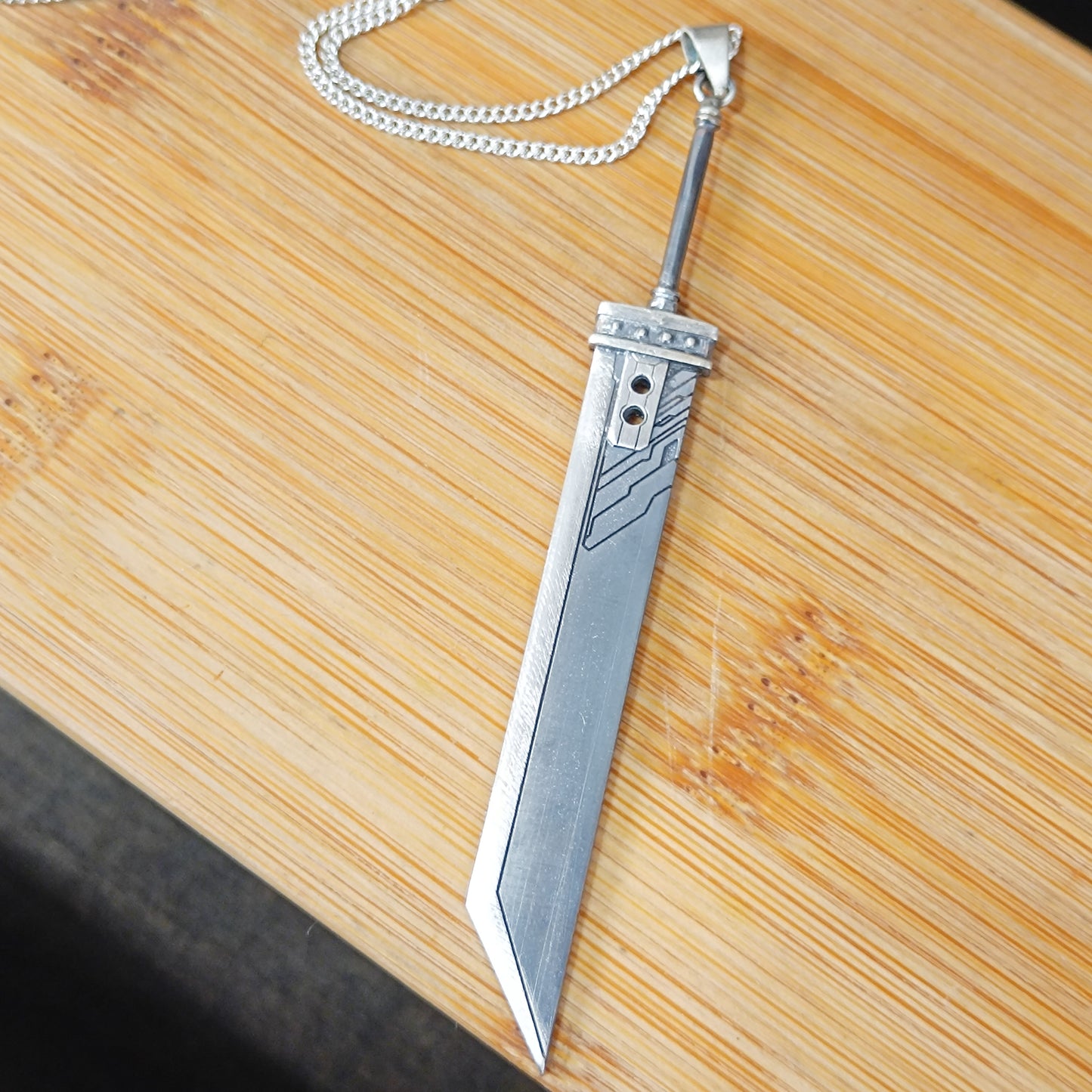 Espada Mortal Videojuegos - Plata de ley Hecho a Mano
