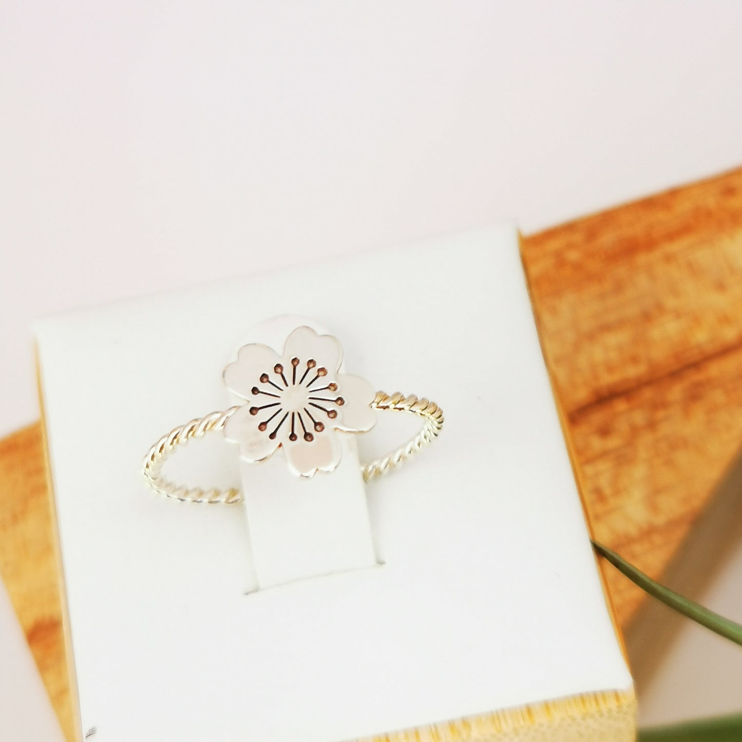 Anillo Flor Sakura Japonesa Plata de Ley