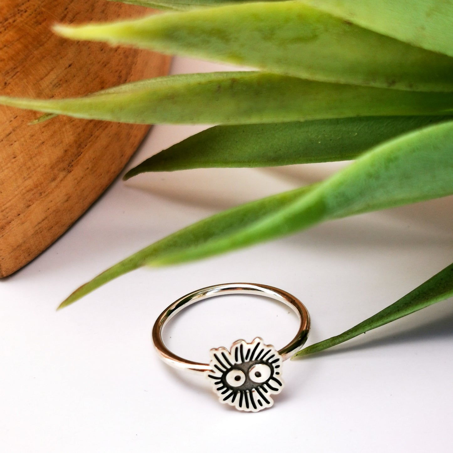 Anillo Anime Mitología Japonesa - Plata de Ley