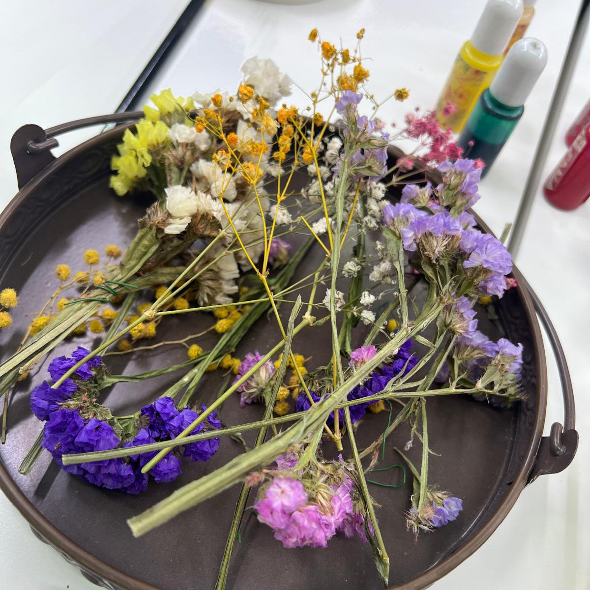 Taller de Joyería en Resina con Flores Secas