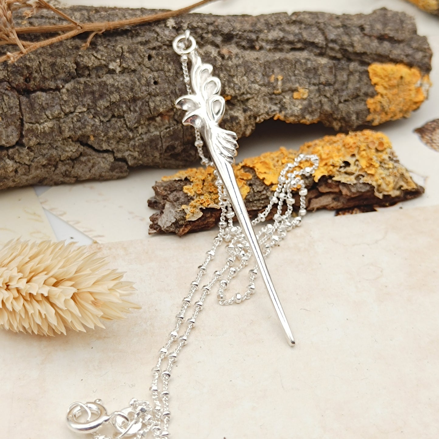 Collar Aguja Floral – Plata de Ley 925